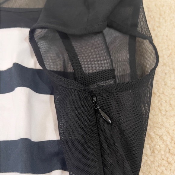 Vero Moda Black and White A-Line Dress - Picture 2 of 5